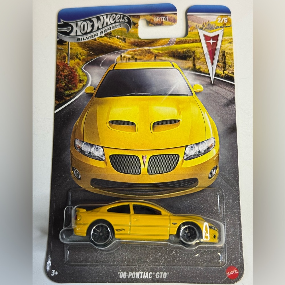 Hot Wheels Silver Series 2006 PONTIAC GTO 2/5